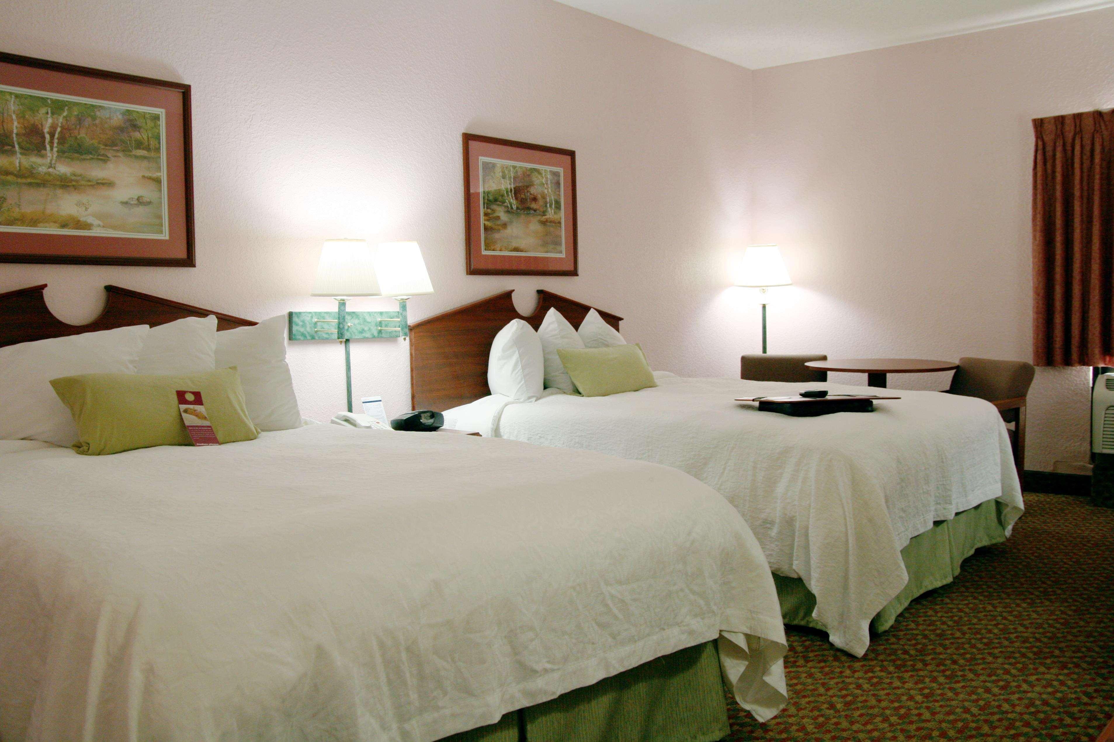 Hampton Inn By Hilton Spring Hill Timber Pines Habitación foto